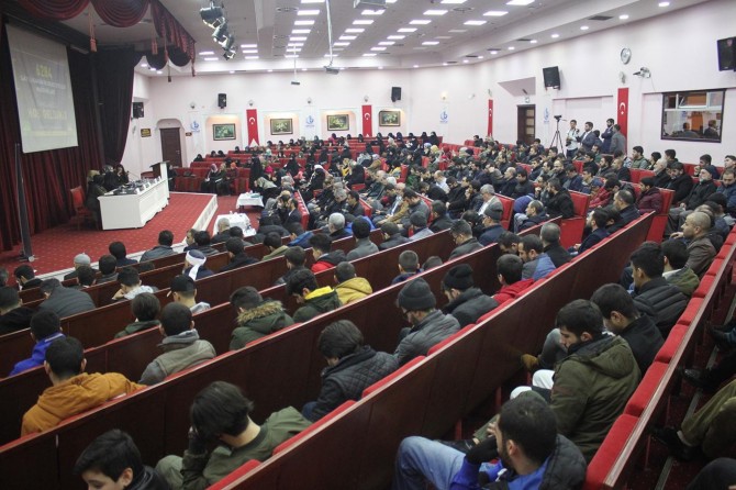 Derbarê qanûna ku malbatan hildiweşîne de panel hat tertîpkirin