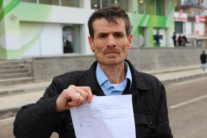 Mardin'de adına kredi kartı çıkartılan vatandaş icralık oldu