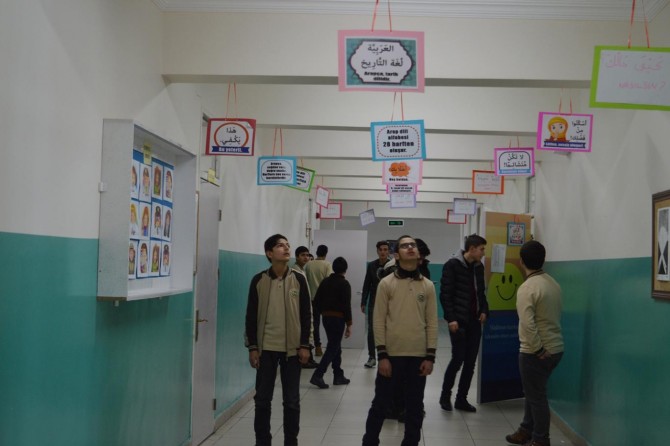 Bitlis Said-i Nursi Anadolu İmam Hatip Lisesinden örnek Arapça öğrenme uygulaması