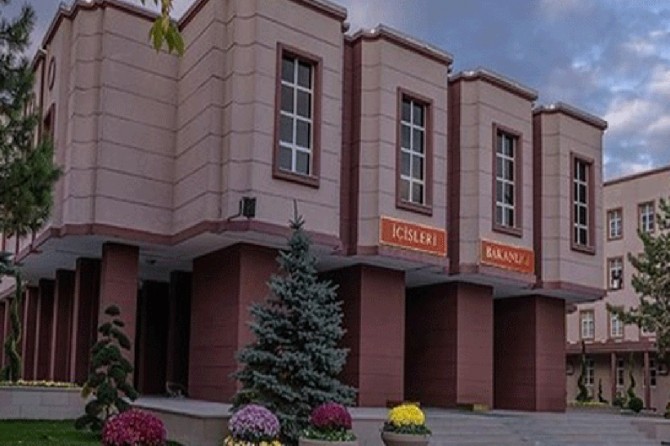 Bakanlık adres kaydı bulunmayanları uyardı