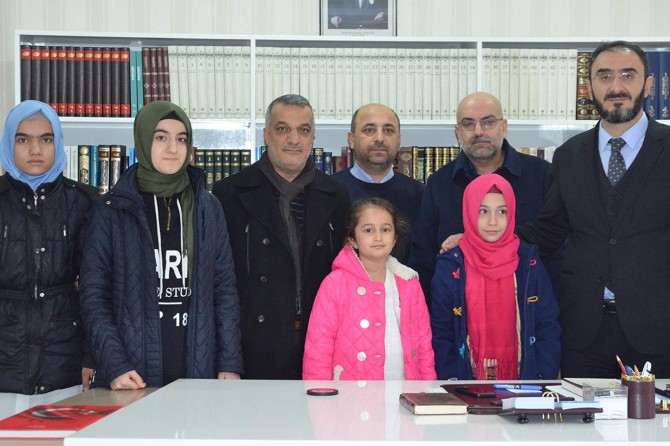 Biz yiyelim onlar doysun sloganıyla yola çıktık