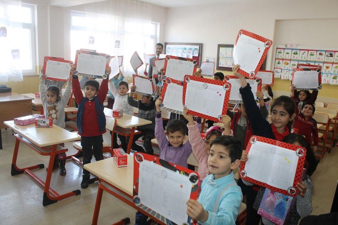 Muş’ta 115 bin 768 öğrenci karne aldı