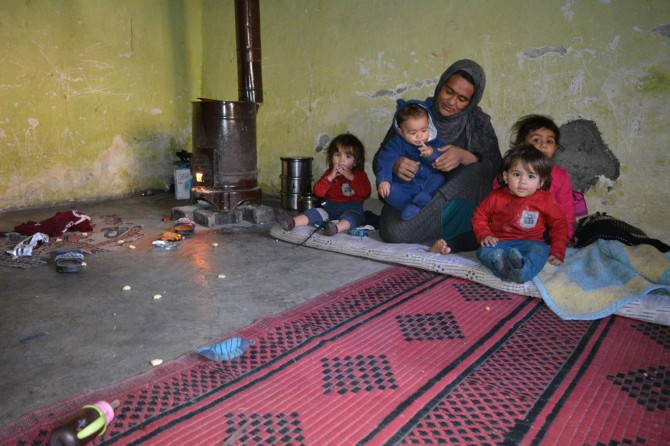 Batman’da yaşam mücadelesi veren Suriyeli ailenin dramı yürek burktu