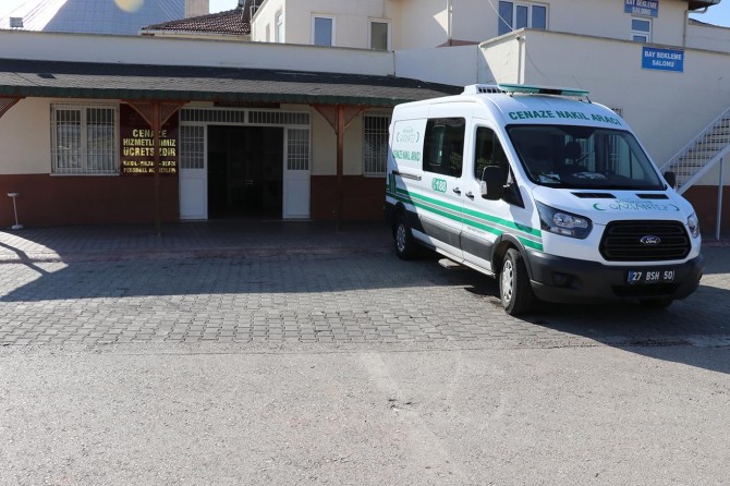 Gaziantep’te otomobil takla attı: 1 ölü 4 yaralı