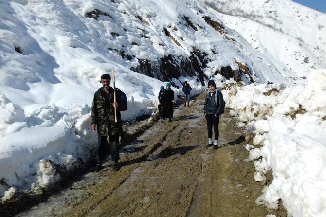 Solhan Doğuyeli köylüleri sıkıntılarının giderilmesini istiyor