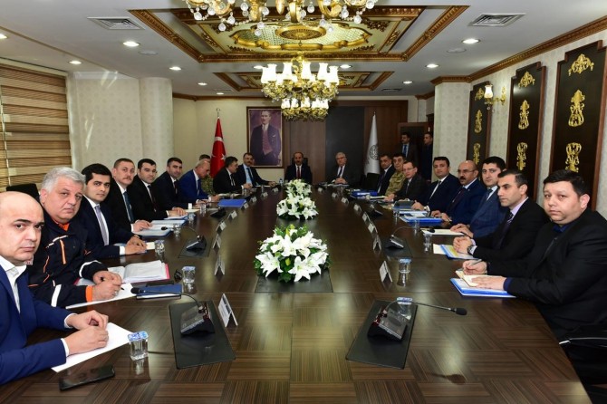 Şanlıurfa'da seçim güvenliği toplantısı yapıldı
