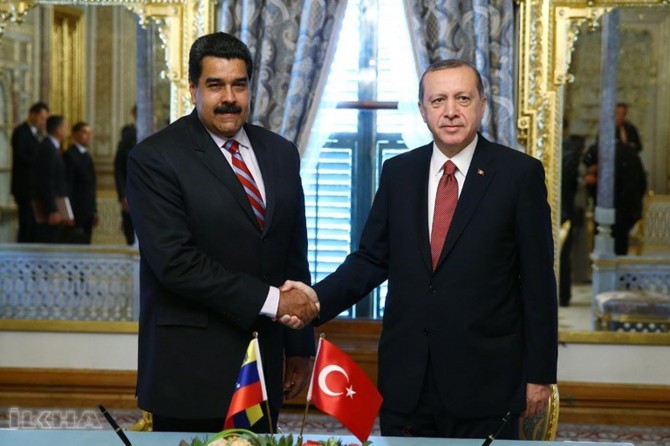 President Erdoğan voices his support for Maduro
