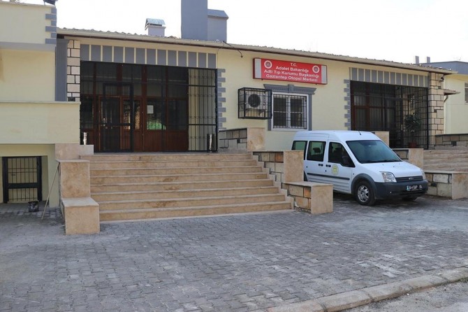 Gaziantep'te şarampole devrilen otomobilin sürücüsü hayatını kaybetti