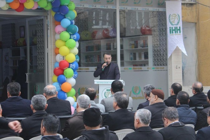 Kitap bizim kadim geleneğimizdir