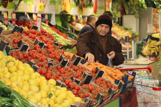 Tüketiciler olarak yasal haklarımızı aramıyoruz