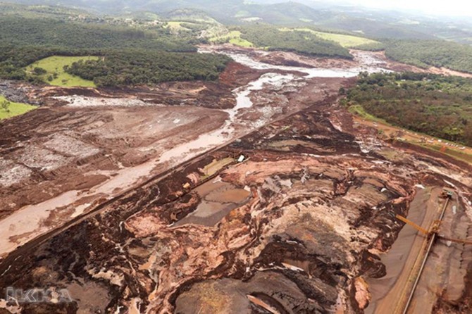 Number of dead and missing people increases in Brazil's dam collapse