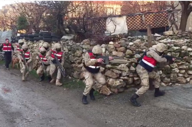 Siirt'te PKK operasyonu: 5 gözaltı