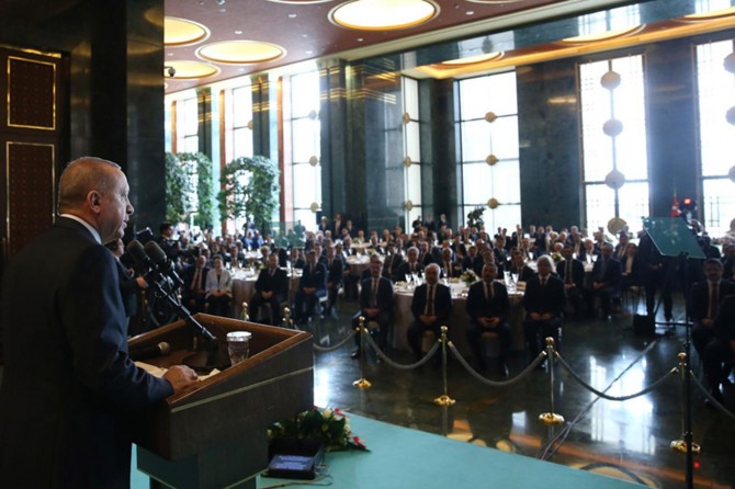 Cumhurbaşkanı Erdoğan, mülki amirlerle bir araya geldi