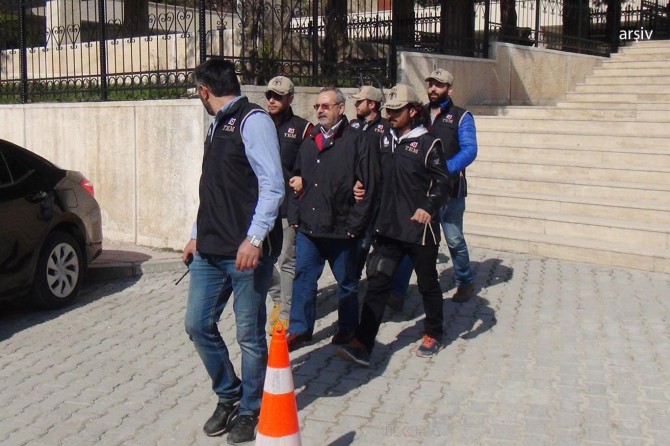 Uluçayê ku xebatkarê Konsulxaneya Amerîka bû hat berdan