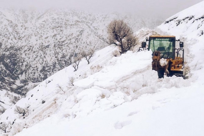 Batman'da karla mücadele devam ediyor