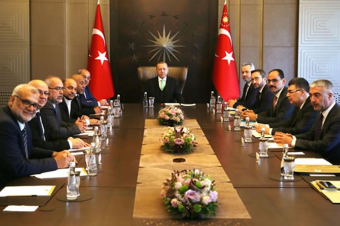 Türkiye Filistin halkına sırtını dönmeyecektir