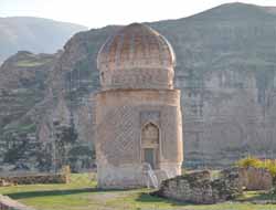 Zeynel Bey Türbesi ve Külliyesi İstanbul'da Sergilenecek