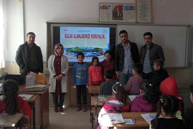 ​Öğrencilere sulak alanlarla ilgili bilinçlendirme semineri