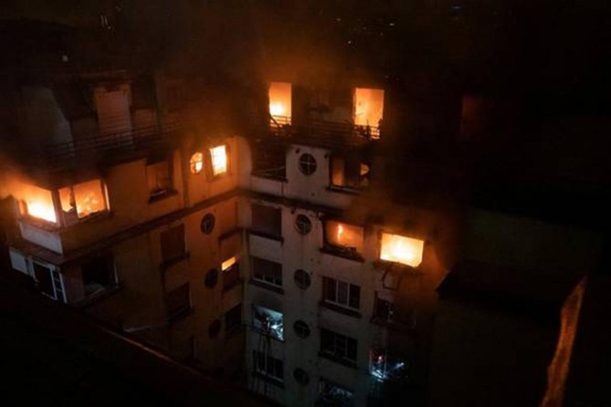 Fransa'da yangın: 8 ölü