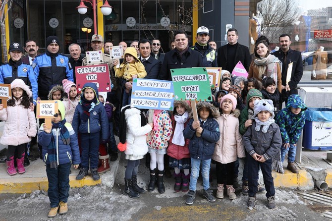 İpekyolu'nda "Öncelik Hayatın, Öncelik Yayanın"