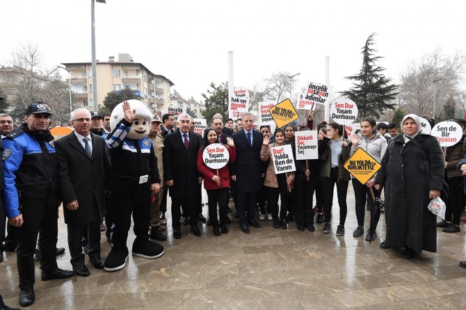 Dünyada 310 bin yayaya çarpma kazası meydana geldi