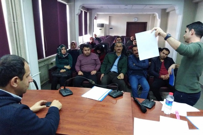 ​Siirt'te iyi tarım uygulamaları bilgilendirme toplantısı gerçekleştirildi