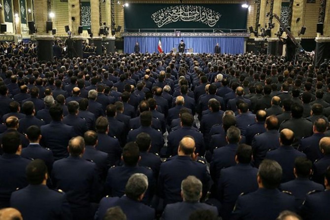 Amerîka nîşaneya tundî, şer û qeyranê ye