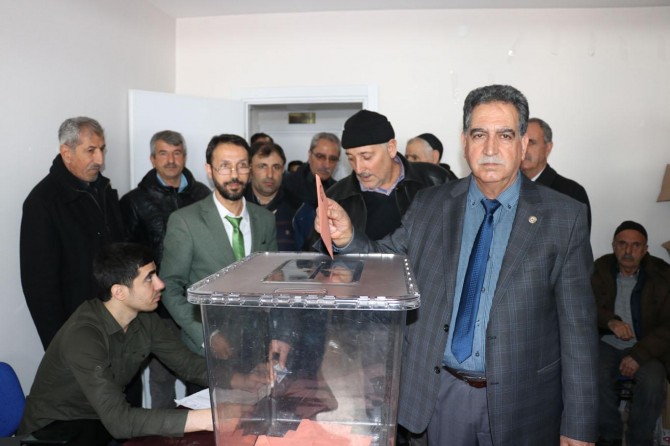 ​Bingöl Ziraat Odası Başkanı Mustafa Karaarslan güven tazeledi