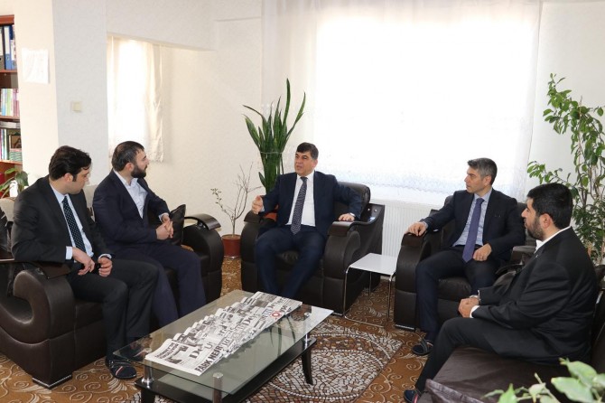 Şehitkâmil Belediye Başkanından İLKHA'ya ziyaret