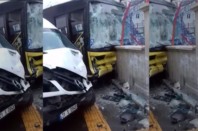 Diyarbakır'da otobüs ile servis minibüsü çarpıştı: 13 yaralı