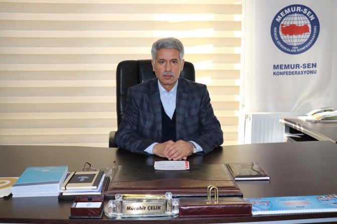 Sevgiyi beli günlere indirgemek doğru bir davranış değildir