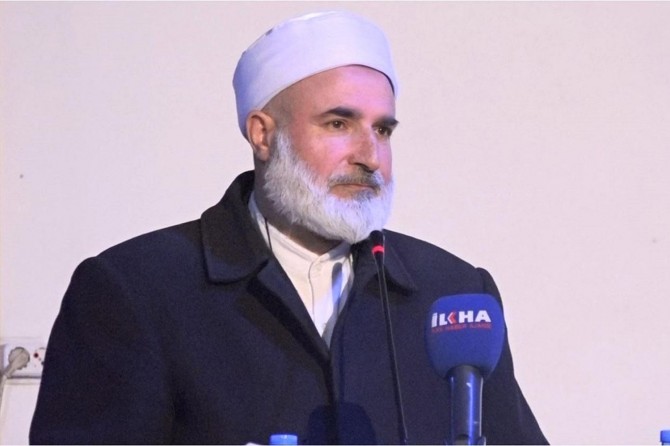 Zalimler sloganlarla değil İslam'ı yaşamakla kahrolurlar