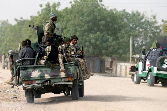 Attacks in Nigeria on the eve of elections: 66 dead