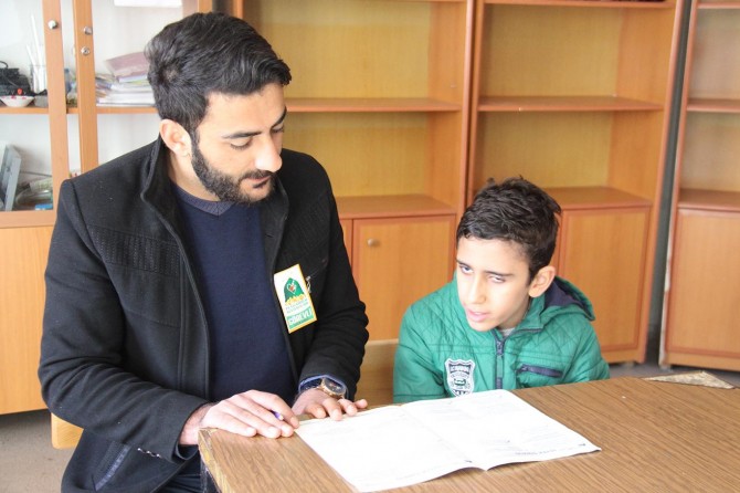 Peygamber sevdası engel tanımadı