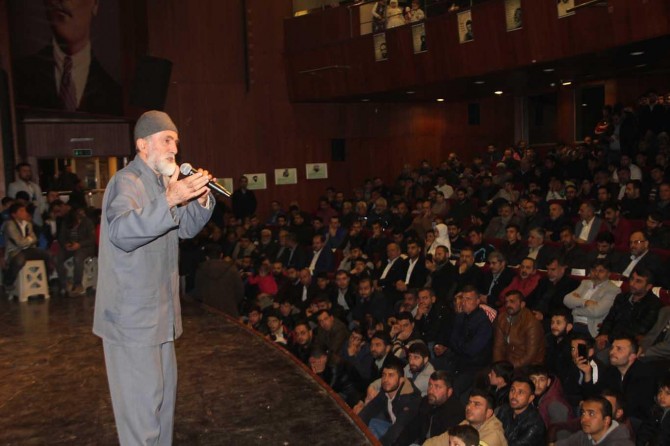 Cihad ve şehadetin doğru anlaşılması gerekir