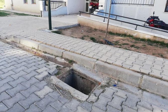 Hırsızlar rögar kapaklarına dadandı