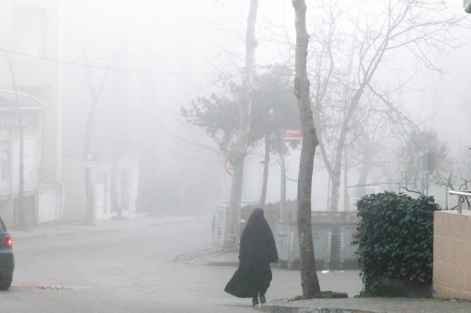 Yoğun sis İstanbul'da deniz ulaşımını durdurdu