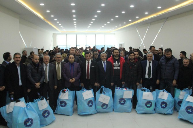 Van Büyükşehir ve İpekyolu belediyelerinden eğitime destek