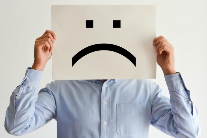 İnsanlar mutsuzlaştı