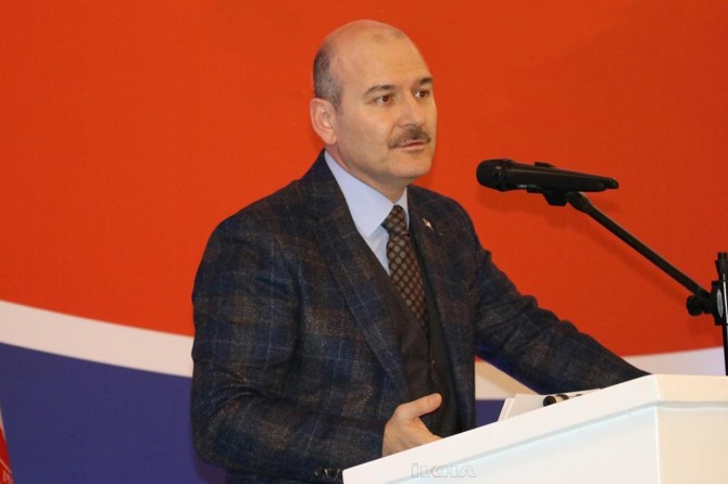 Bakan Soylu: 2018'de 268 bin düzensiz göçmen yakalandı