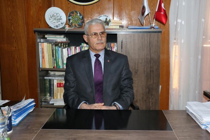 Kitap okuyan insanlar kendilerini geliştirmiş insanlardır