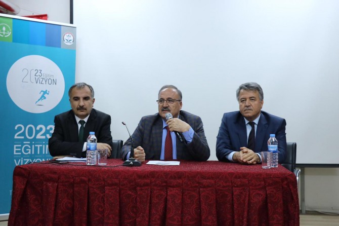 Adıyaman'da ortaokul müdürleri toplantısı yapıldı