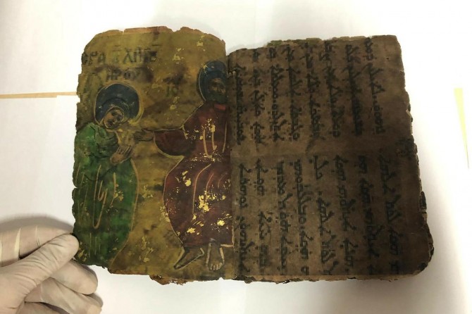 2 bira pereyên ku dan hev ji bo Yemenîyan bexşandin