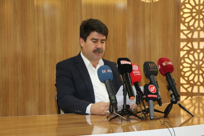 28 Şubat tarihin çöp tenekesinde hak ettiği yeri almıştır