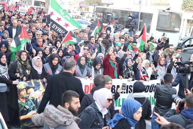 İstanbul’da Hepimiz Meryem’iz yürüyüşü yapıldı