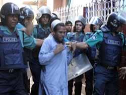 Bangladeş`te 2500 Müslüman Tutuklandı