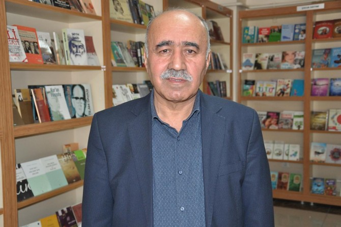 "Türkiye'de kitap okuma oranları üzüntü vericidir"