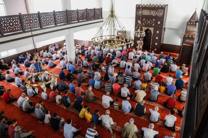 Adıyamanlılar: Bu aylarda ibadetlere daha fazla yönelmeliyiz