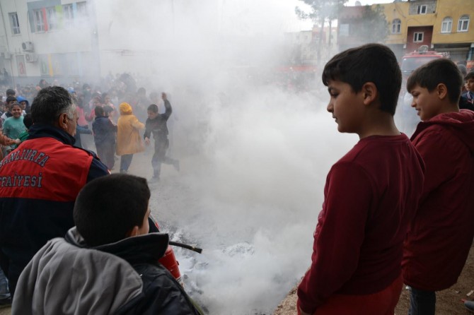 Viranşehir'de deprem ve yangın tatbikatı yapıldı