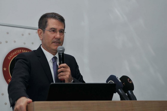 İthalata bağımlılığın ve tiryakiliğin azaltılması gerekir